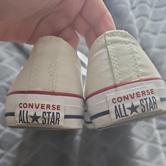 Converse White and Red Kids Sneakers - Picture 2 of 5